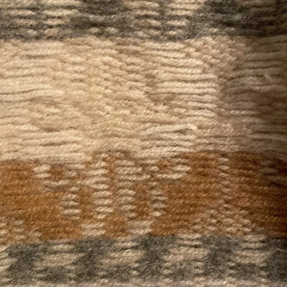 J Crew women’s wool sweater - medium - tan/brown - great condtion - Picture 6 of 7